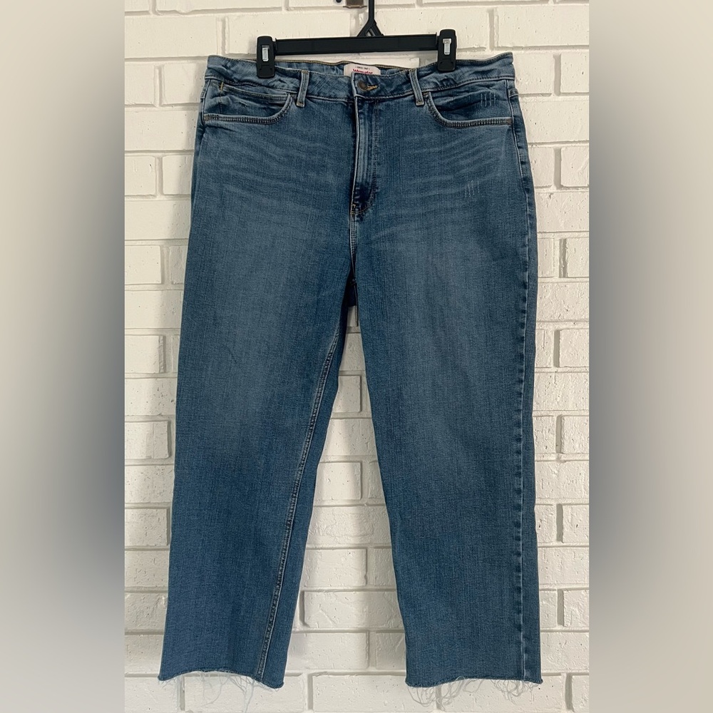Wrangler High Rise Straight Crop Jeans Raw Hem Women’s Size 16